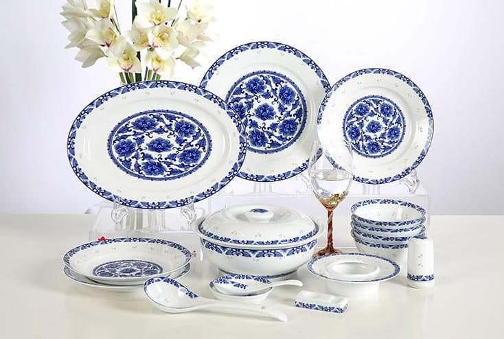Red Leaf Blue & White Linglong Floral — a 56-piece Chinese porcelain dinner service