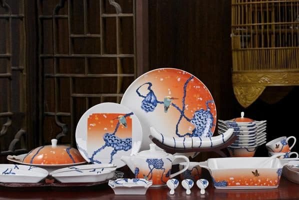 Red Leaf Butterflies over the Lotus Pond — a 62-piece Chinese porcelain dinner service