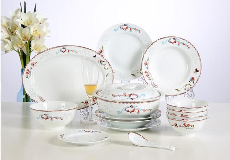 Red Leaf Dragon & Phoenix — a 28-piece Chinese porcelain dinner service