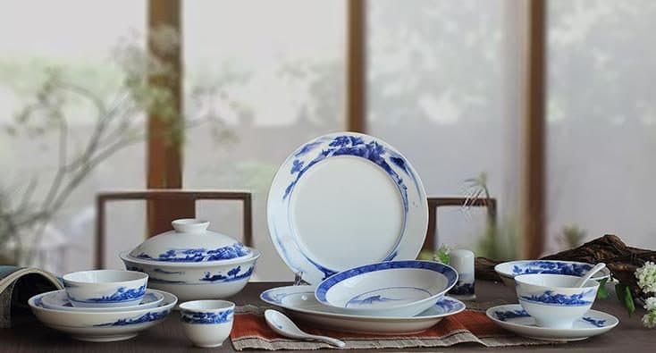 Red Leaf Hand-Painted Landscape — a 32-piece Chinese porcelain dinner service