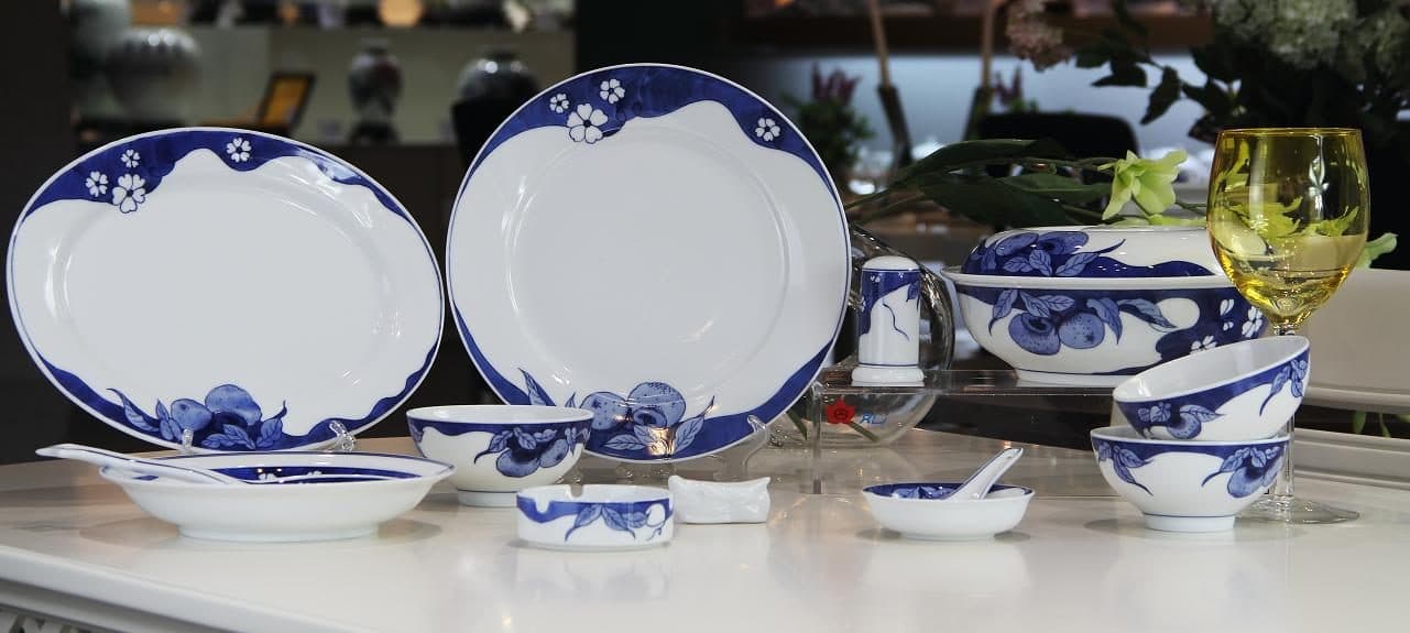 Red Leaf Underglaze Hand-Painted Blue & White All Wishes Fulfilled — a 56-piece Chinese porcelain dinner service